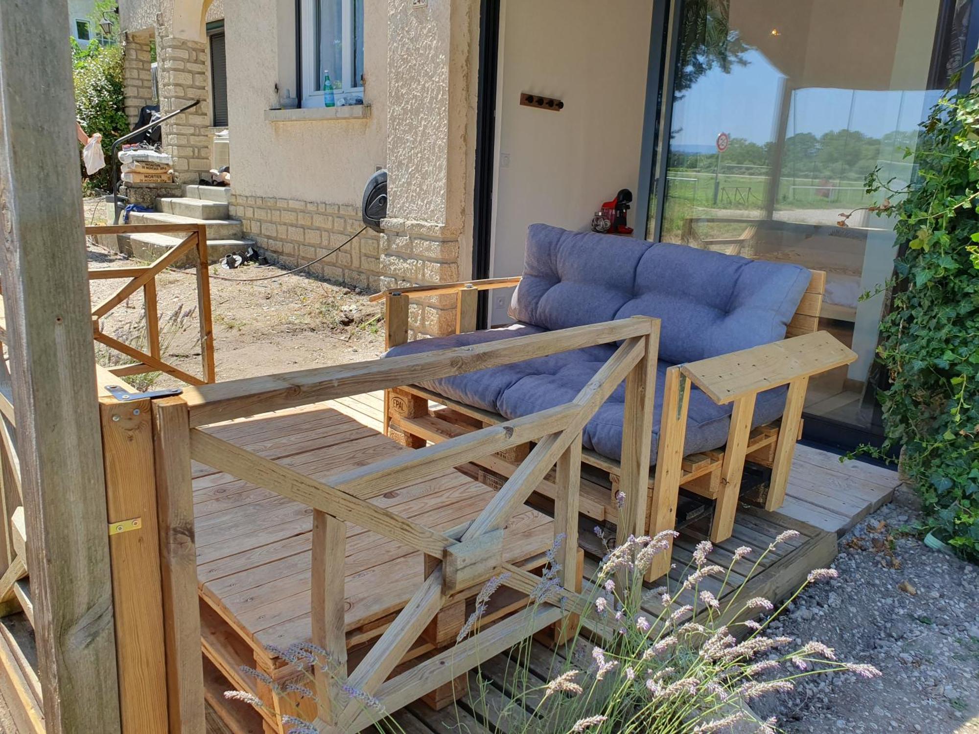 Pura Vida Hotel Мазан Екстериор снимка
